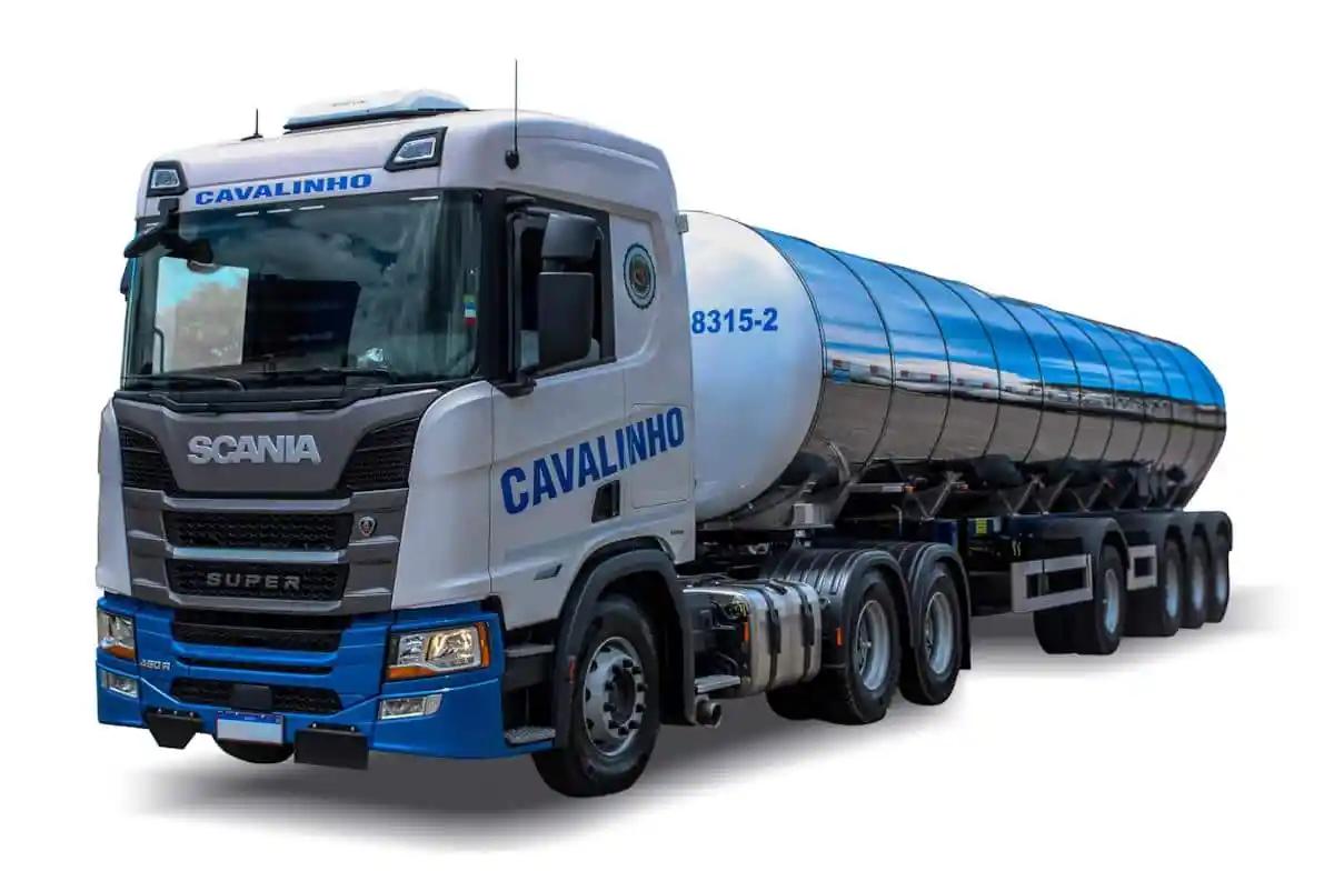 Transportes Cavalinho tem vagas para motoristas carreteiros em 2 estados