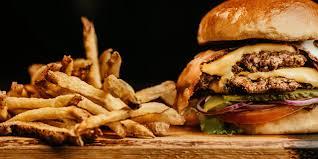 VR está no fim? Happy Burger é a oportunidade para comer nas melhores hamburguerias de SP no precinho