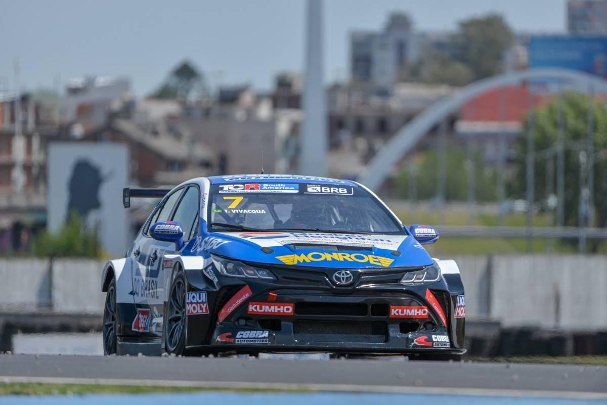 Em alta após subir ao pódio na preliminar da Fórmula 1 Thiago Vivacqua chega confiante para a etapa de Termas de Río Hondo do TCR South America