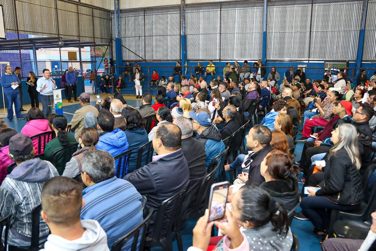 Em São Bernardo, Prefeito Orlando Morando entrega 293 escrituras na Vila dos Estudantes