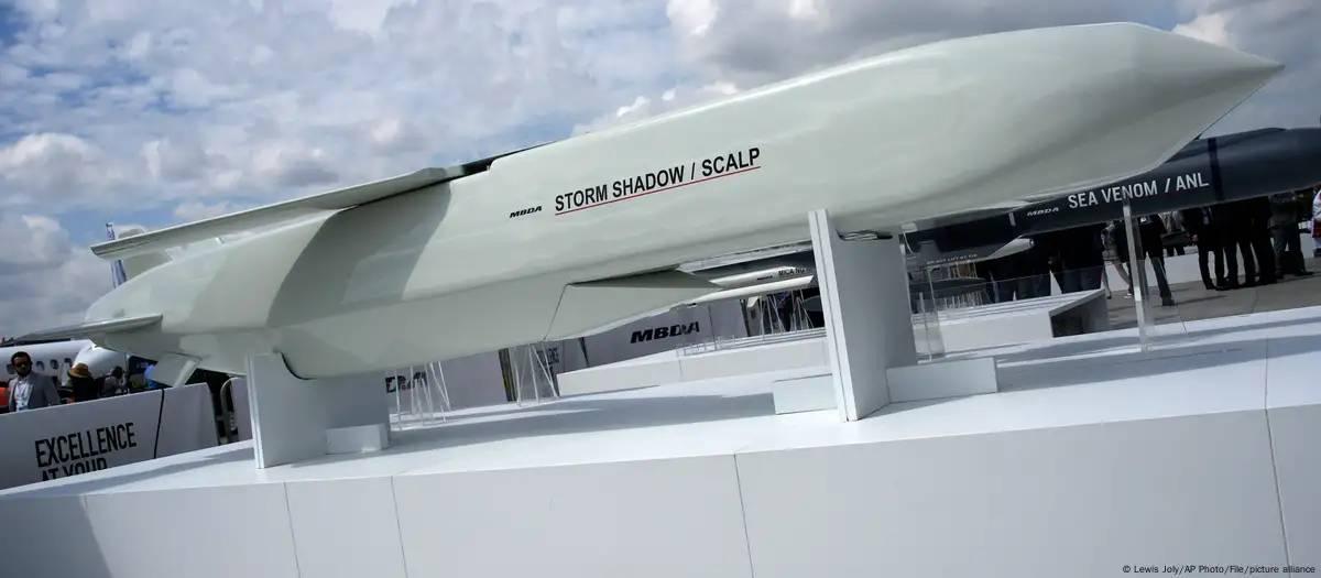 Kiev inaugura uso de mísseis britânicos em território russo