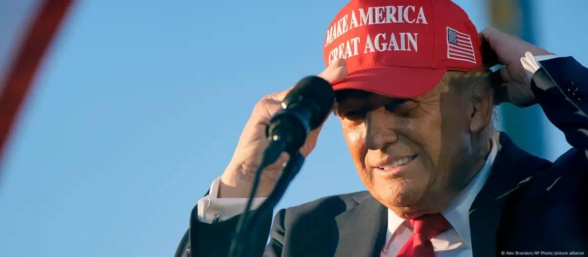 Trump ameaça impor pesadas tarifas a México, Canadá e China