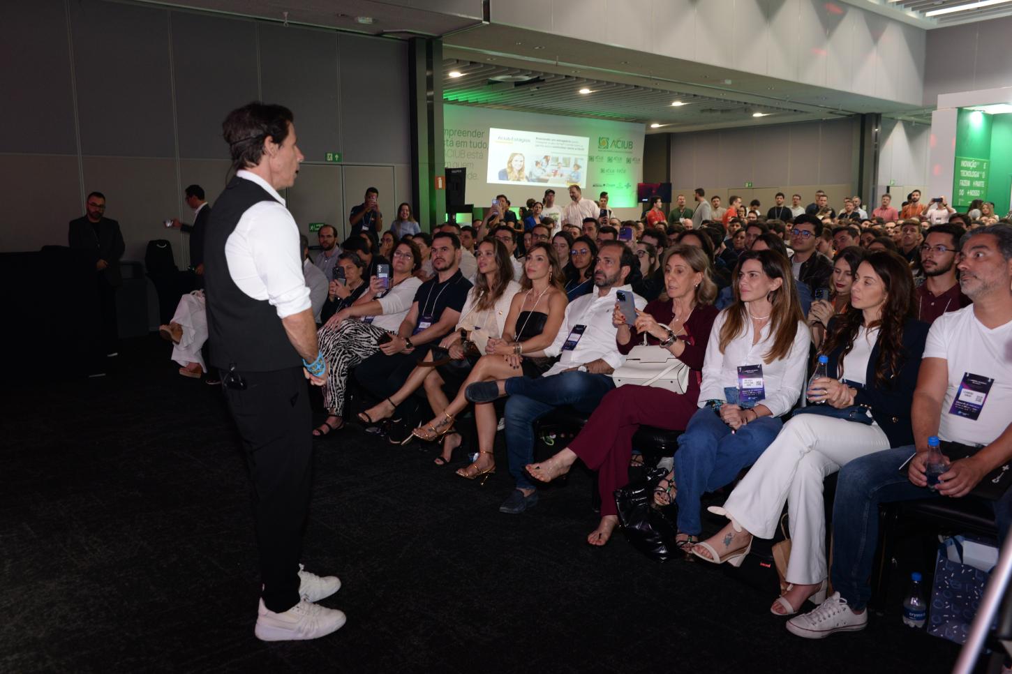 Uberlândia Summit 2024 reúne mais de 5 mil pessoas e se consolida como referência em inovação e negócios no Triângulo Mineiro