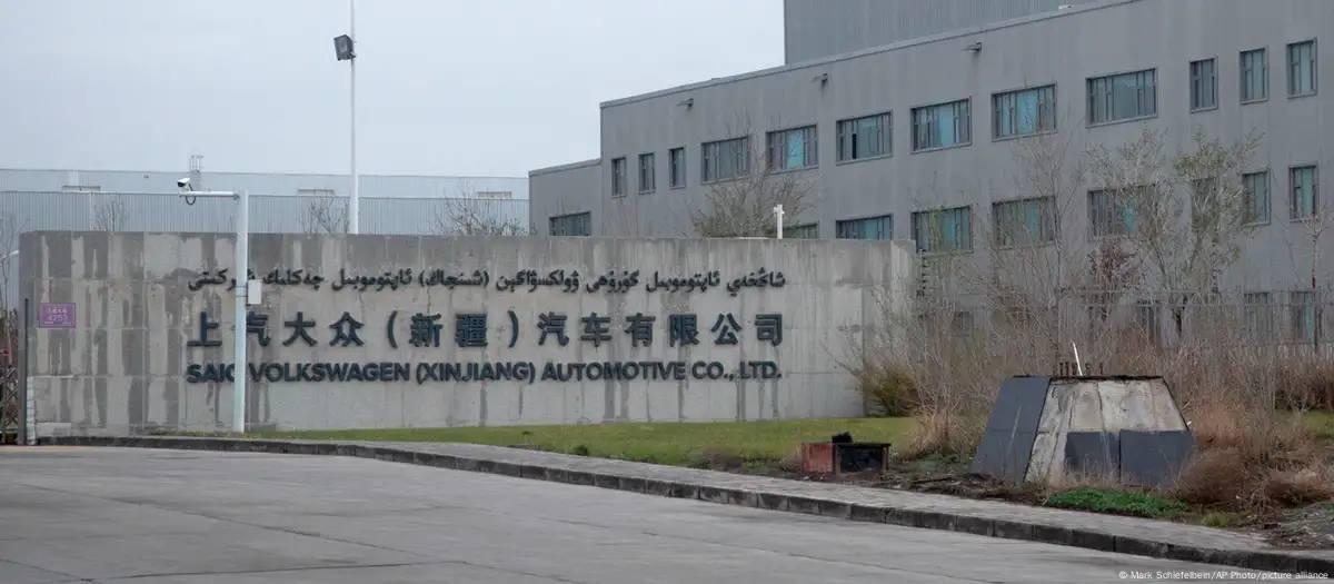 Volkswagen anuncia venda de fábrica controversa na China