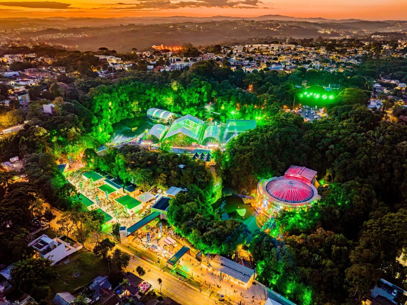 Curitiba, a Capital da Música Eletrônica, é palco da 10ª edição do Warung Day Festival