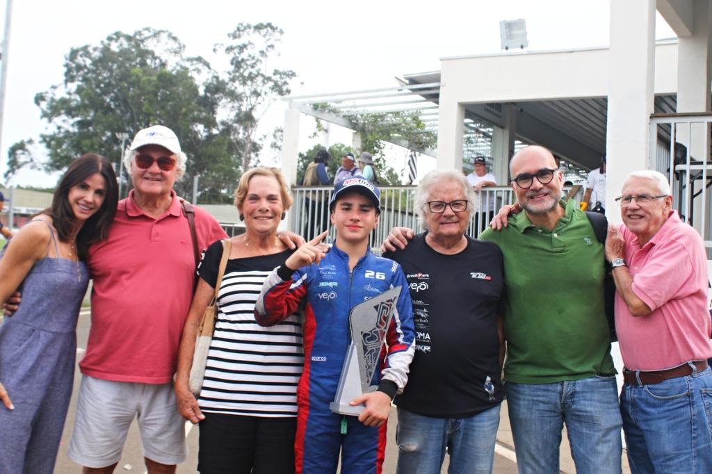Dudu Salamonde é campeão da Rotax Júnior Max com atuação impecável