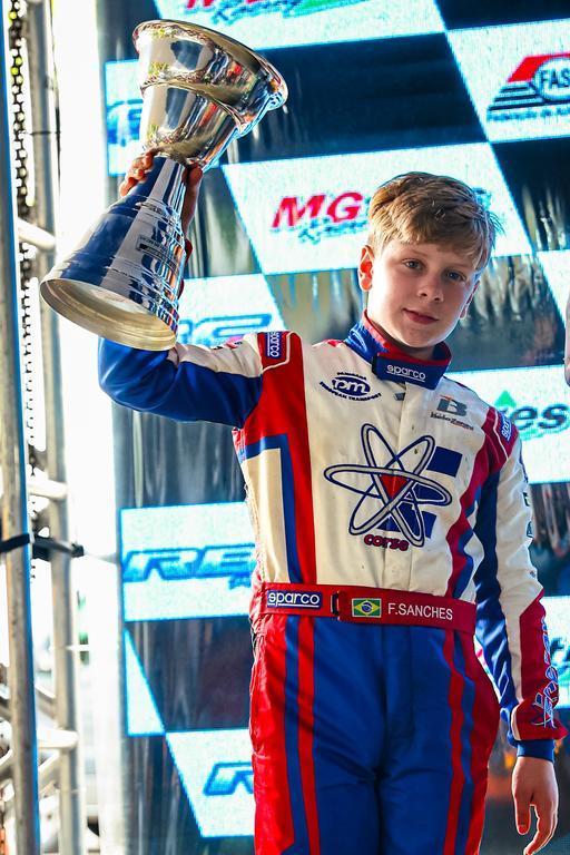 Felipe Sanches fecha temporada da Copa São Paulo Light com pódio na Júnior Menor