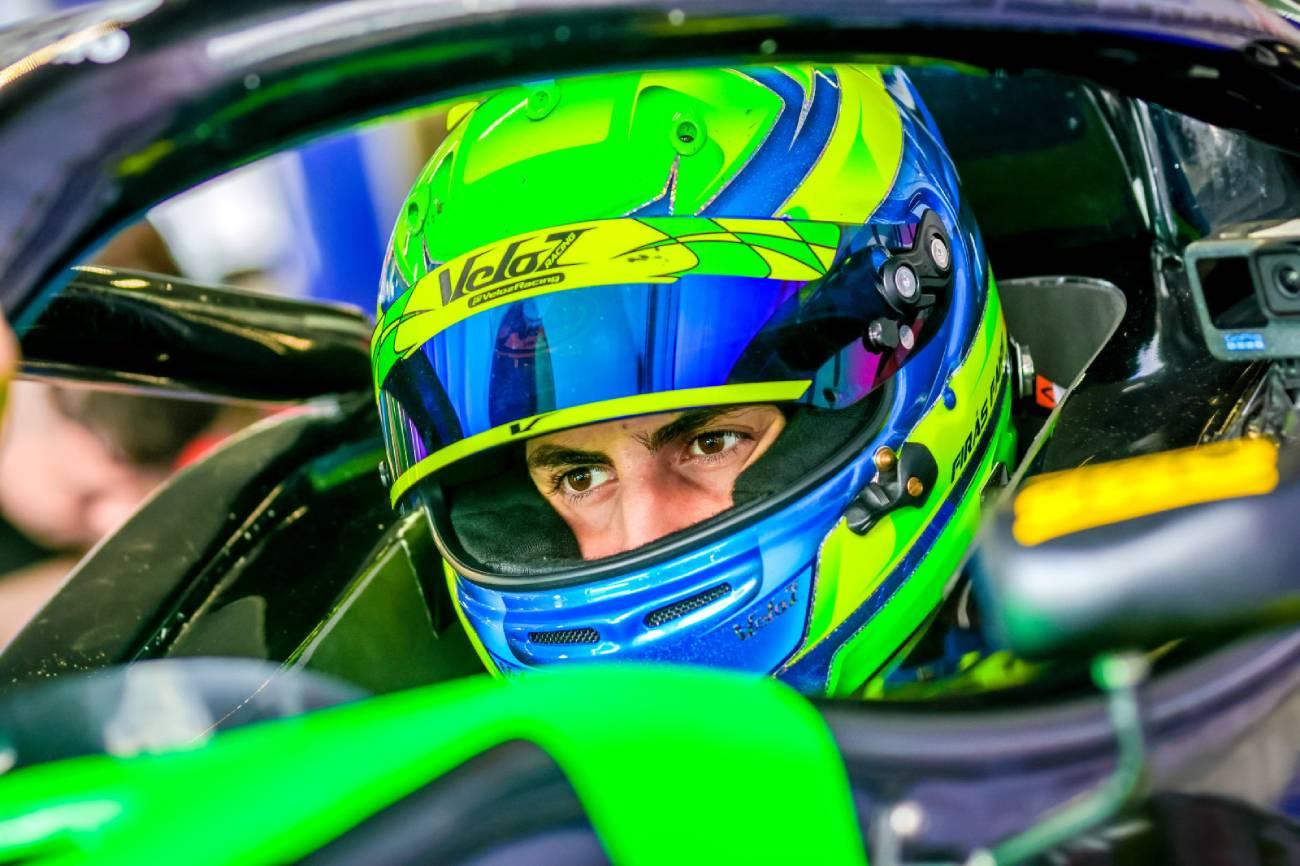 Firás Fahs briga pelo título da Copa Brasil na Fórmula Delta