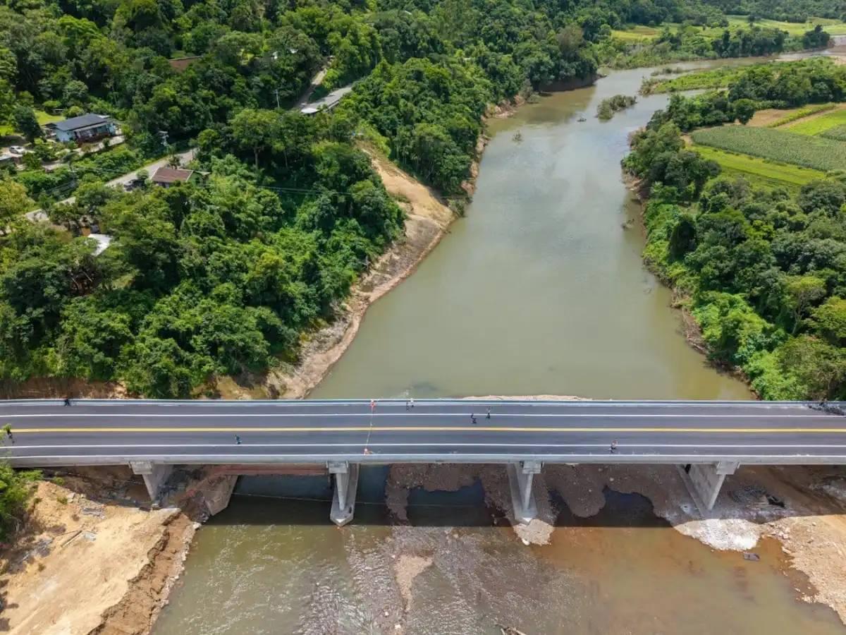Nova Ponte sobre o rio Caí, no Rio Grande do Sul, é entregue em tempo recorde