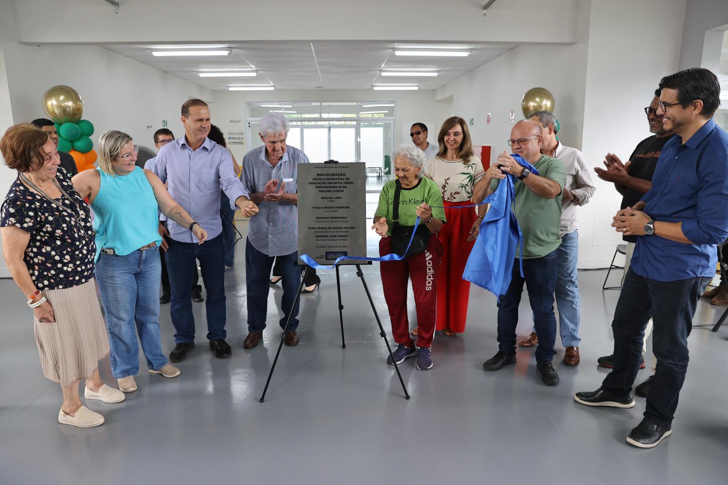 Prefeito Odelmo Leão inaugura escola de educação infantil no bairro Jardim Europa