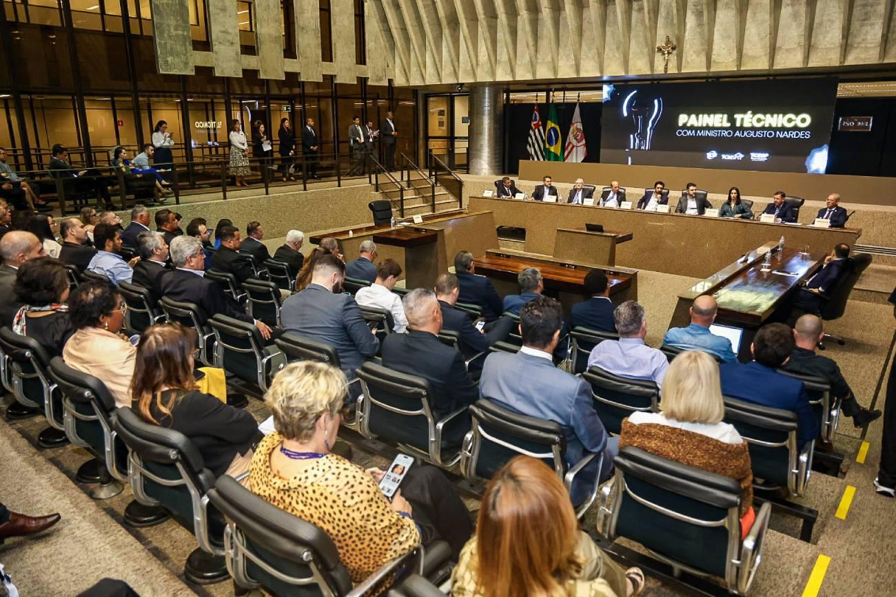 Prefeito Orlando Morando cobra caducidade de contrato da Enel, e ministro admite alternativa