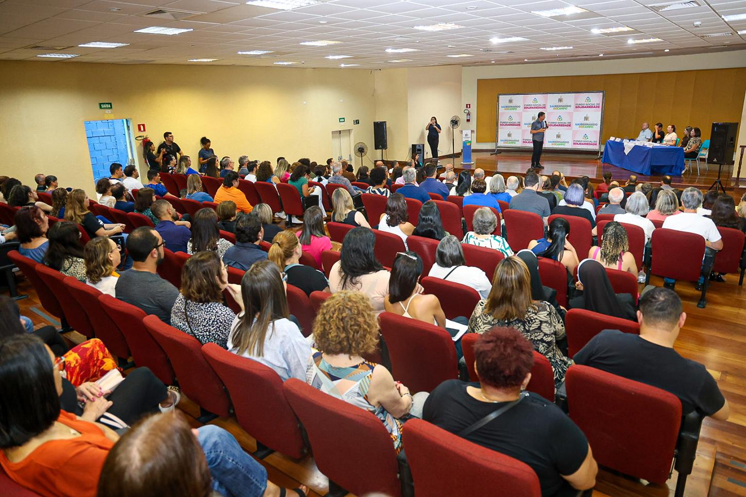 Prefeito Orlando Morando entrega R$ 1,13 milhão em recursos a entidades assistenciais de São Bernardo