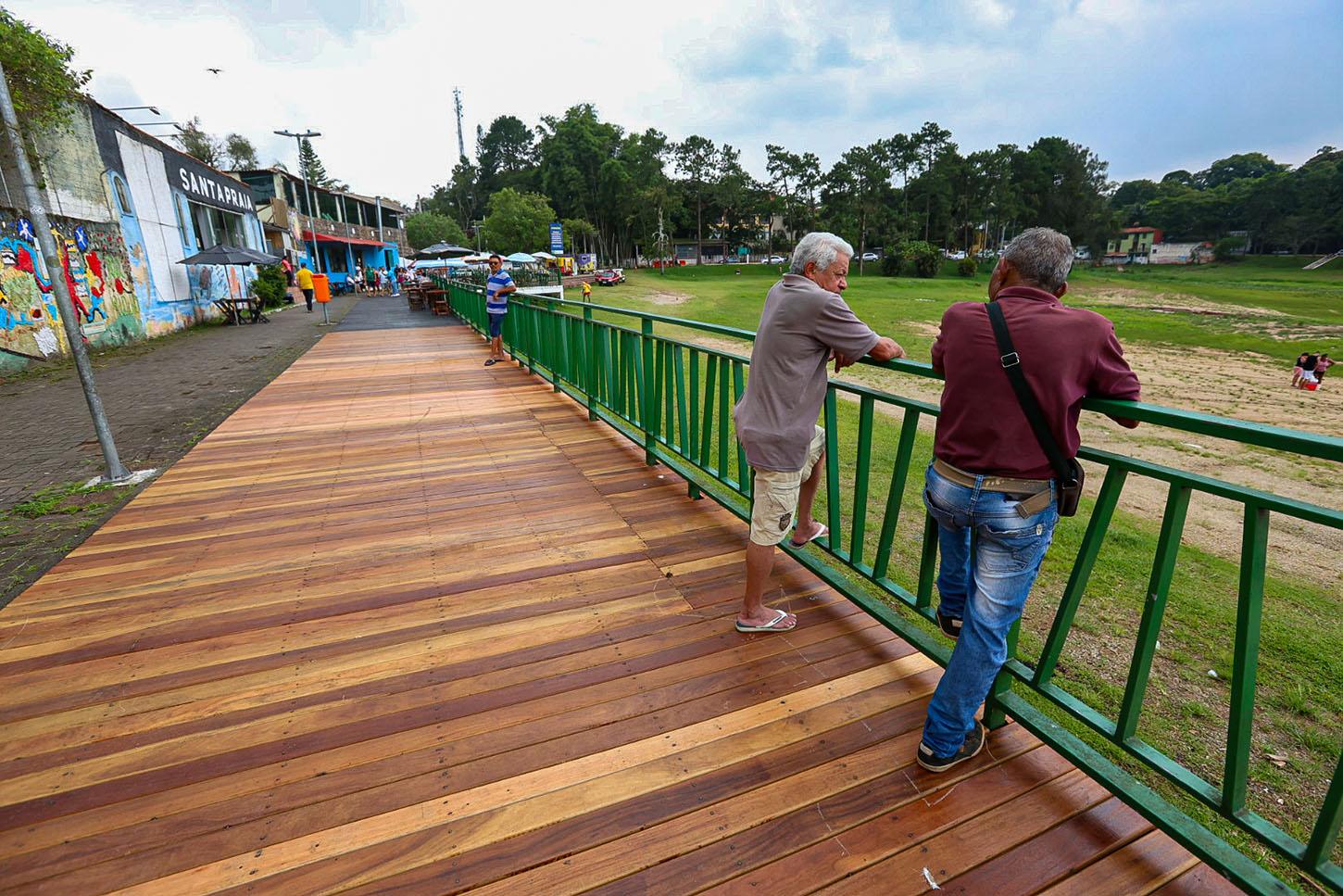 Prefeitura de São Bernardo conclui revitalização do deck da Prainha do Riacho Grande