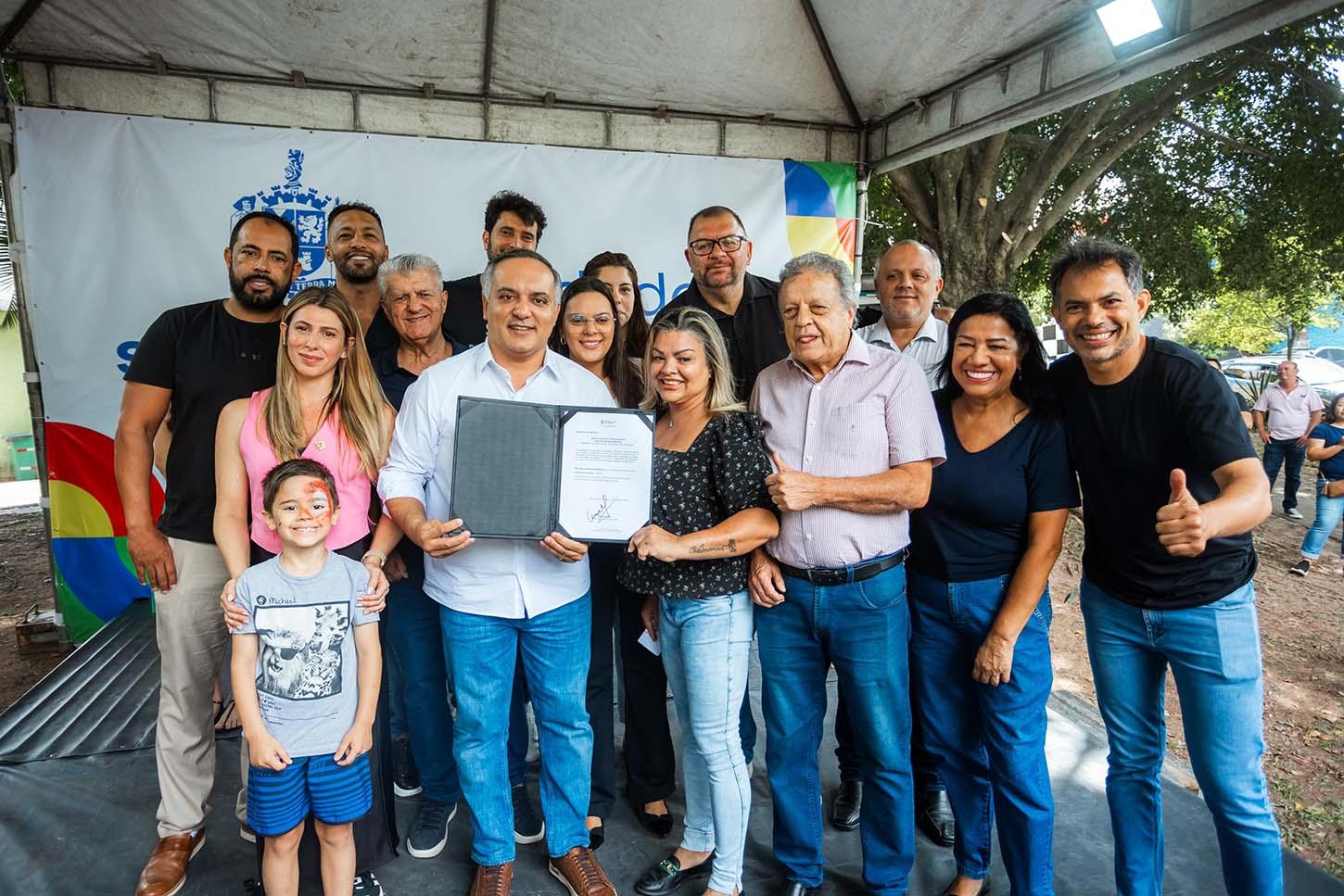 Em São Bernardo, prefeito Marcelo Lima anuncia revitalização de praça no Jd. Campestre, região dos Casa