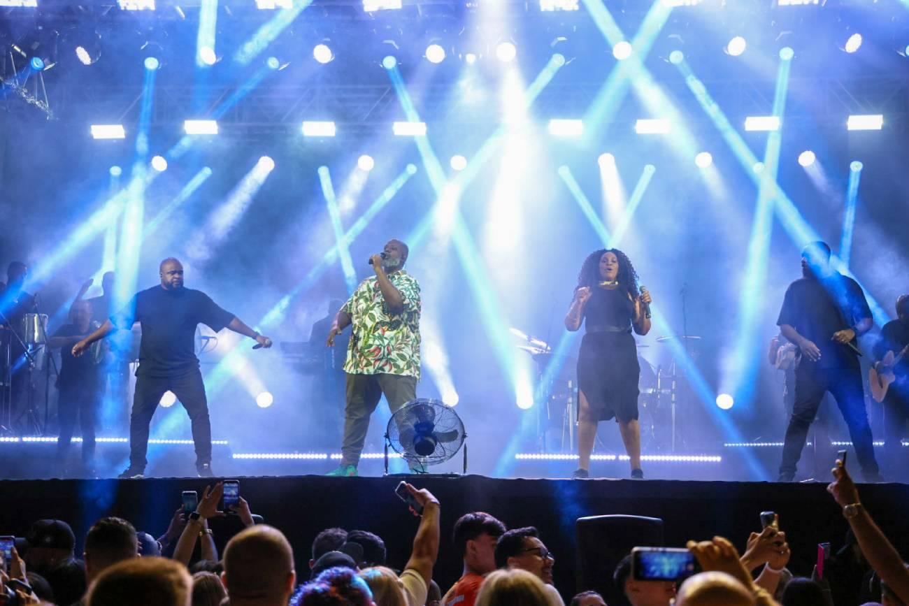 Em show da solidariedade, Péricles abre 2025, com estilo, em dia simbólico para São Bernardo