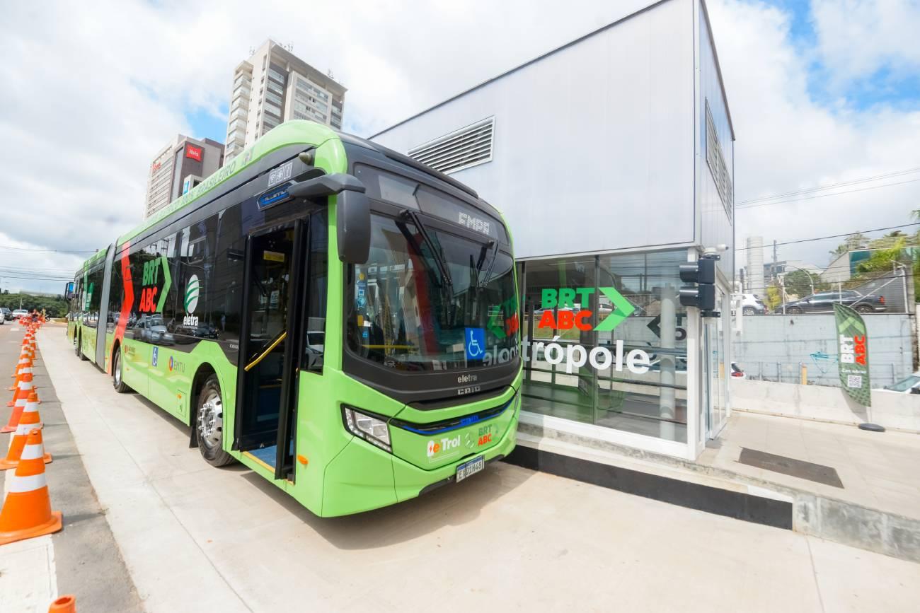 Em vistoria com prefeito Marcelo Lima, governador em exercício anuncia BRT-ABC para início de 2026