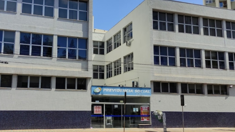 Prédio do INSS em Uberlândia não respeita plano de segurança contra incêndio, diz MPF