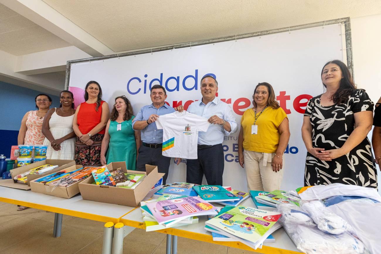 Prefeito Marcelo Lima anuncia calendário escolar, entrega de kits e prorrogação de concurso na Educação