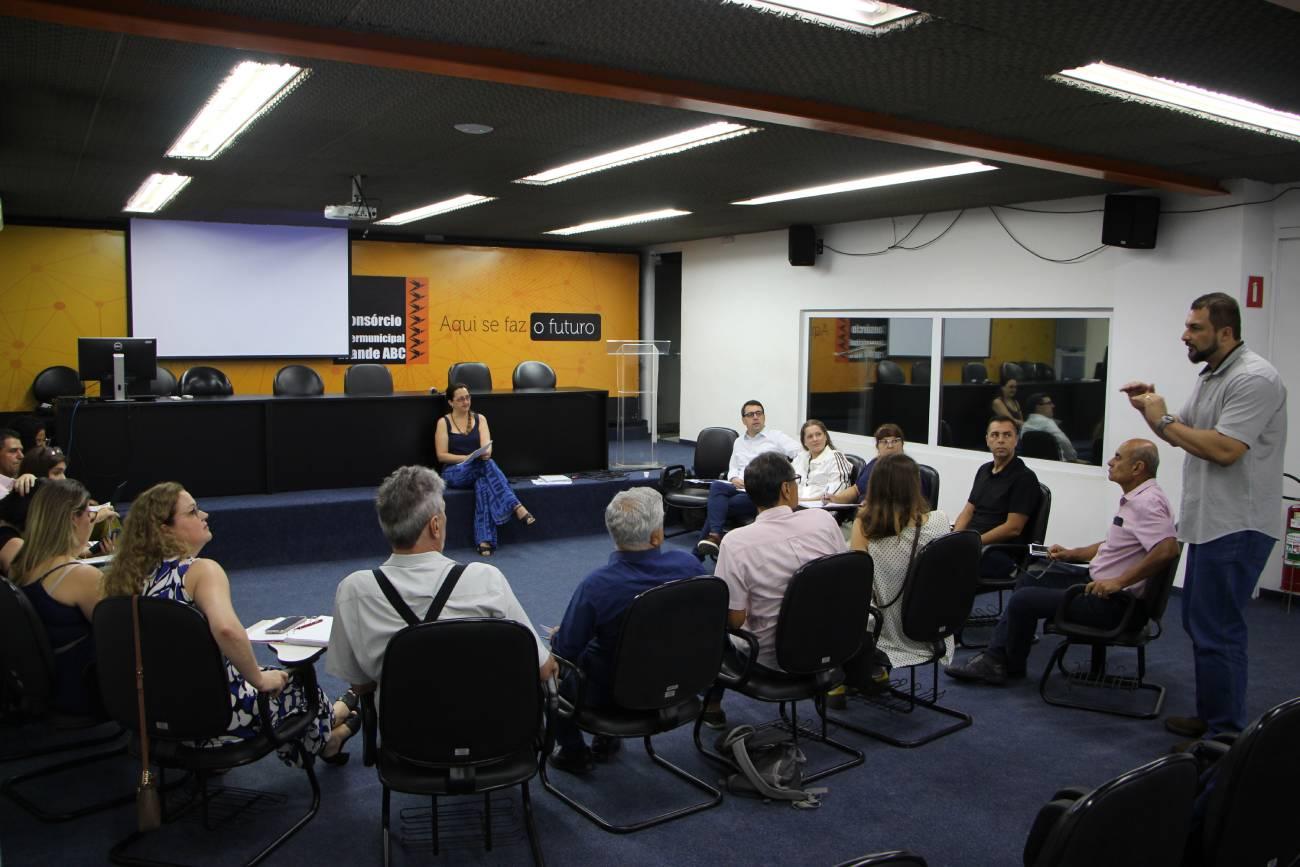 Consórcio ABC discute revisão de Plano Diretor Regional