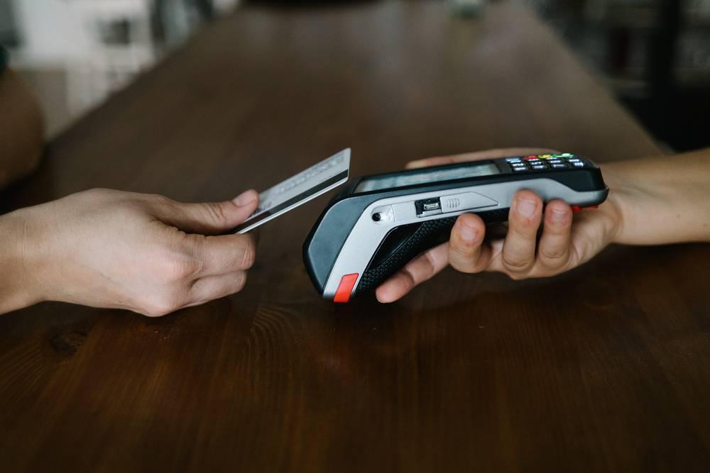 O golpe do abadá no Carnaval