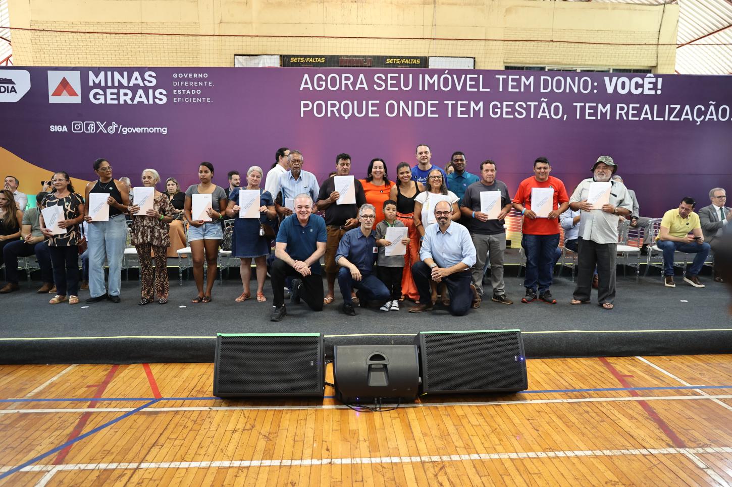 Prefeitura de Uberlândia e Cohab regularizam maior área urbana na história de Minas Gerais