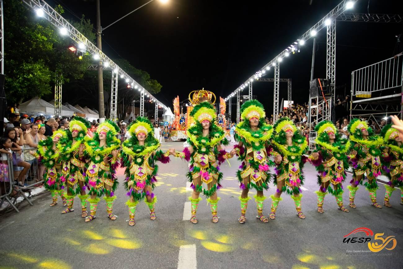 TV Cultura e TV Câmara transmitem os desfiles do Grupo Especial de Bairros