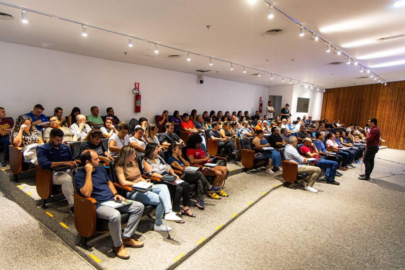 Escola da Cidadania oferece cursos para qualificar servidores e otimizar atendimentos