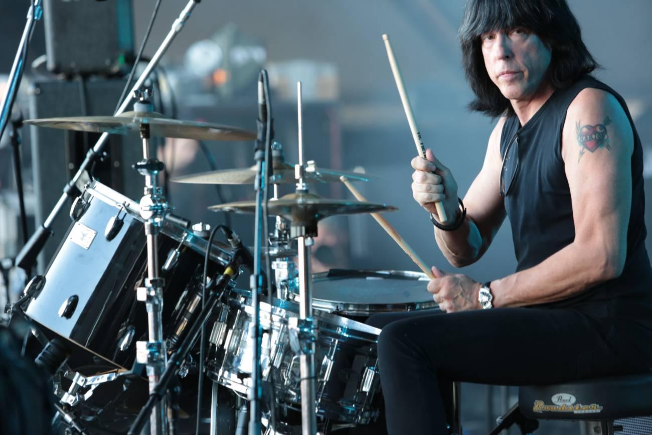 Marky Ramone traz Tour Blitzkrieg 2025 para capital paranaense em celebração aos 10 anos do Hard Rock Cafe Curitiba