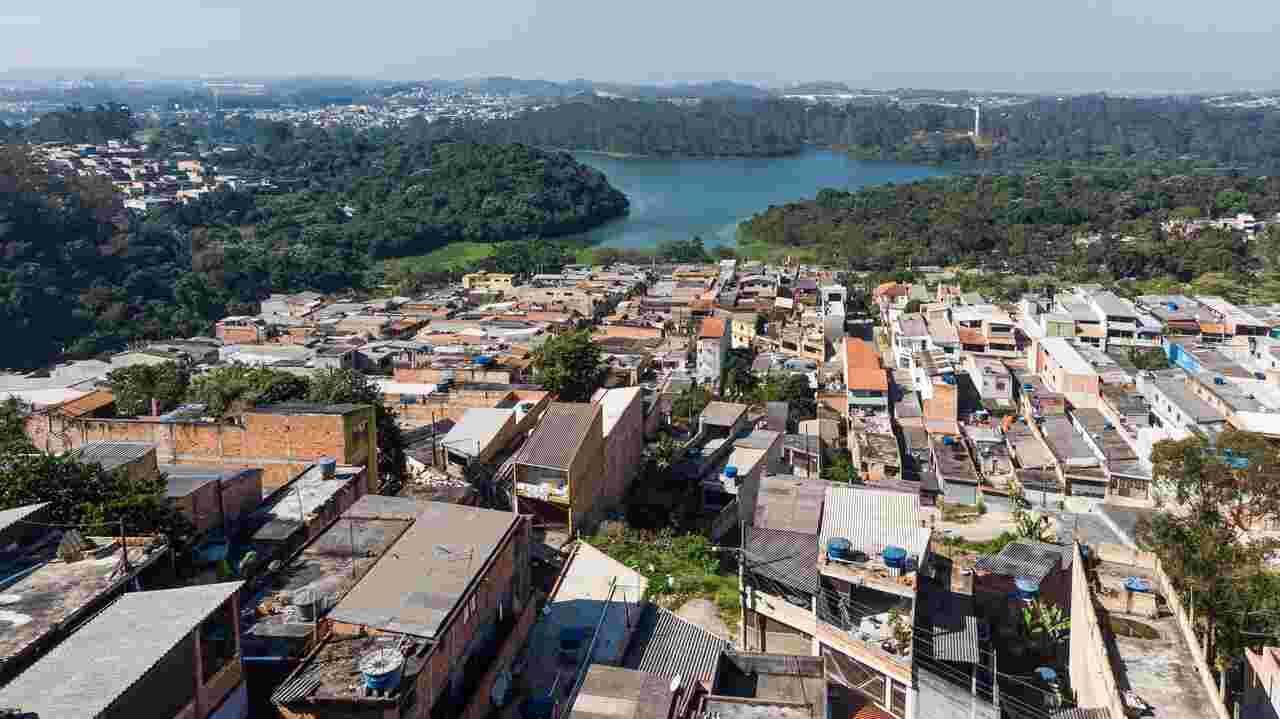 Modernização nas redes de distribuição do bairro Alvarenga, em São Bernardo