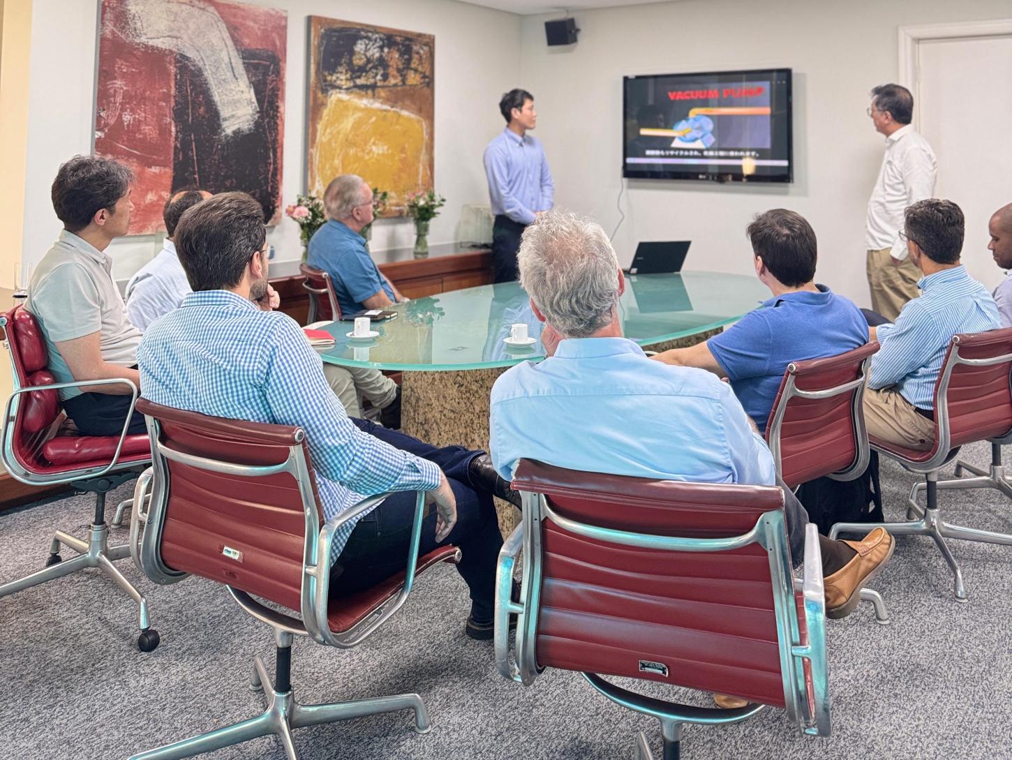 Prefeitura prospecta investimento japonês para tratamento de resíduos sólidos