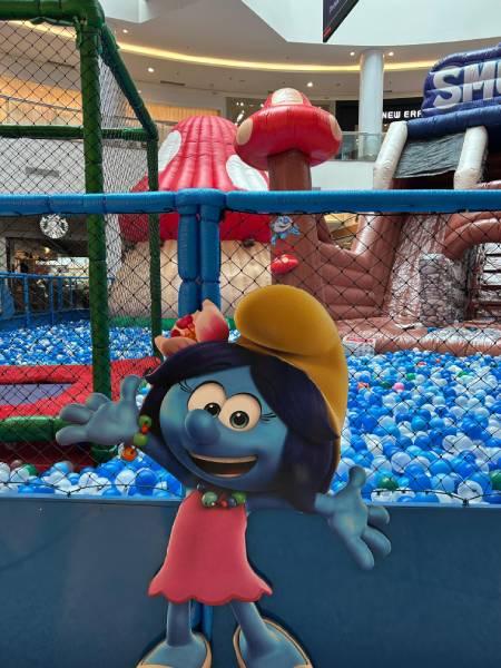 A Vila dos Smurfs é nova atração infantil no São Bernardo Plaza