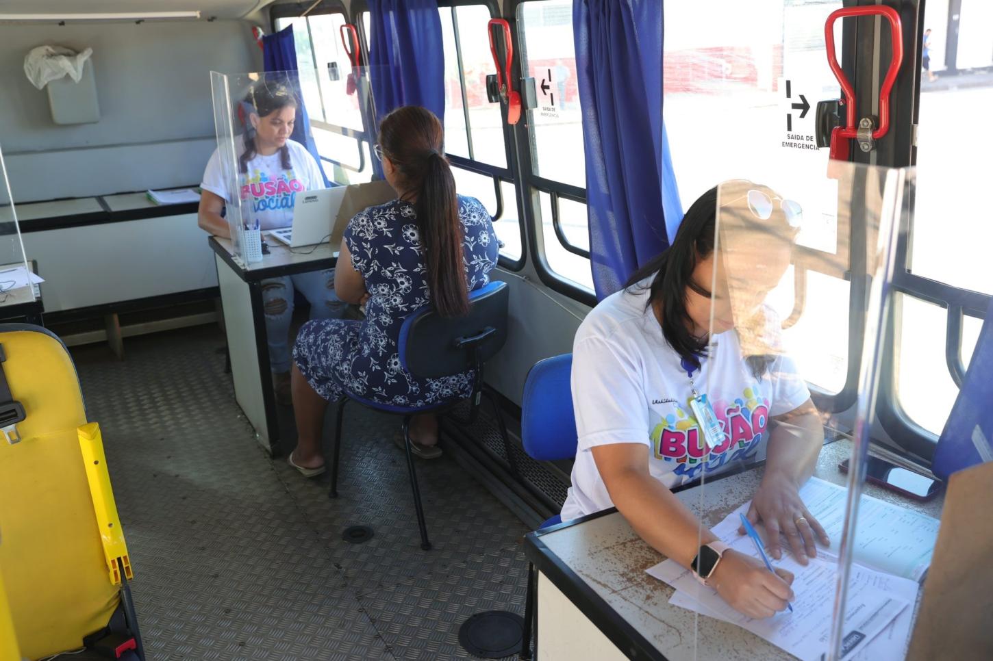 Busão Social atende os moradores do bairro Pampulha nesta semana