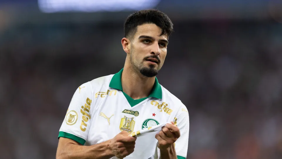 Palmeiras derruba outro invicto com show de Flaco e é único 100% na Libertadores