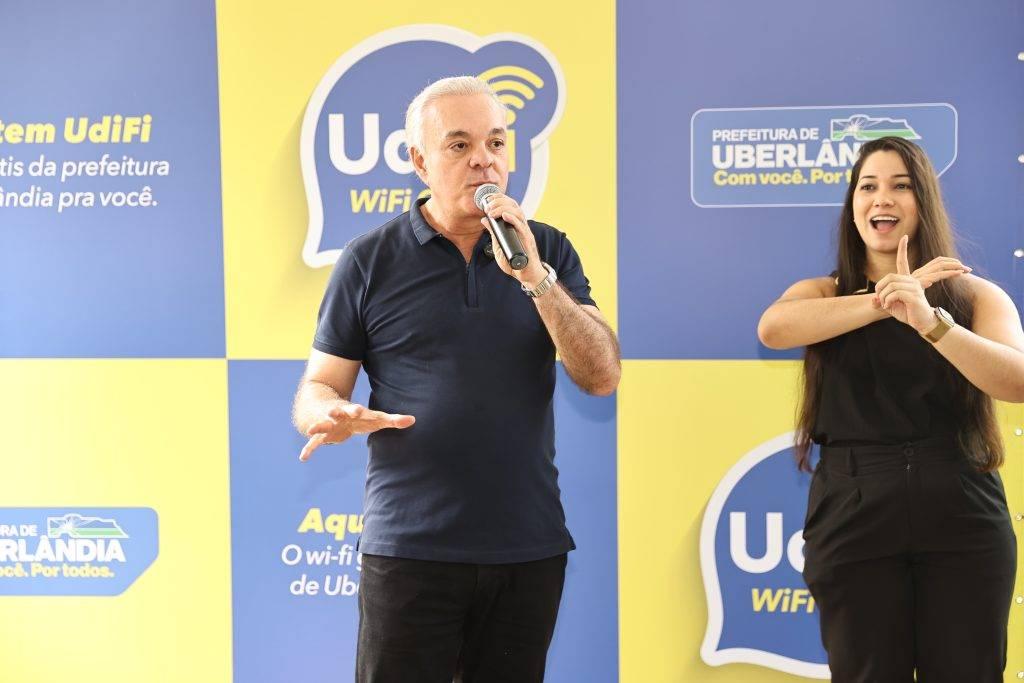 Prefeitura amplia acesso da população à internet com início de operação de rede gratuita em diversos pontos de Uberlândia