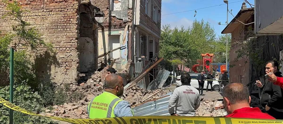 Terremoto atige Istambul e deixa dezenas de feridos