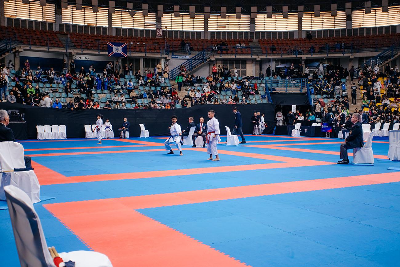 Atletas de São Bernardo participam das finais do Campeonato Paulista de Karatê