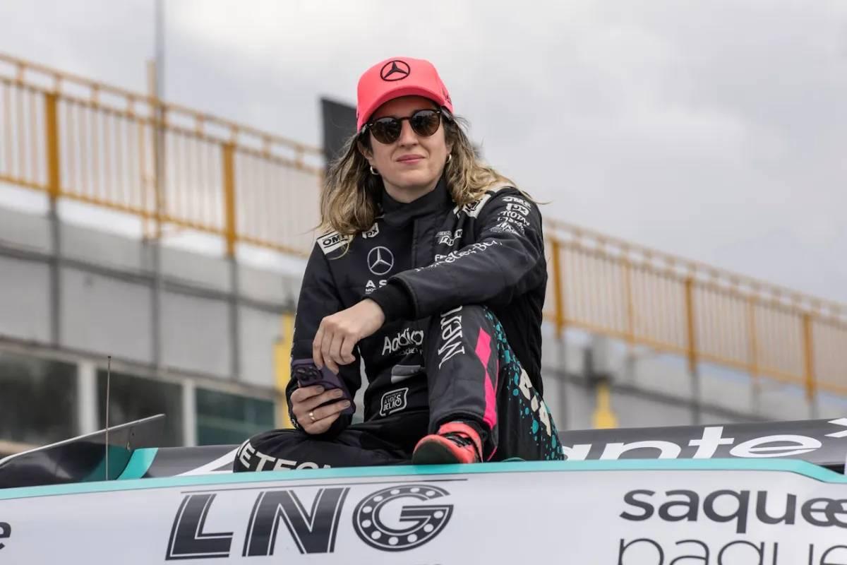 Bia Figueiredo leva movimento Violência Sexual Zero para a Copa Truck em Interlagos