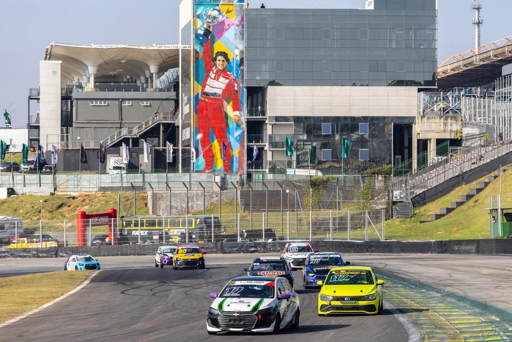 Classificação pós-Interlagos reforça favoritos e aumenta a pressão no grid