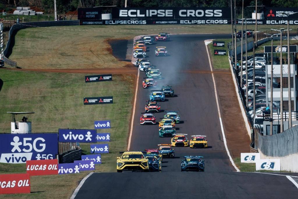 Khodair quebra jejum de vitórias e leva a melhor em Cascavel