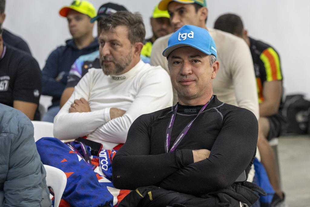 Márcio Lopes garante dois Top-8 em um grid de 30 carros na Copa HB20 em sua estreia na competição