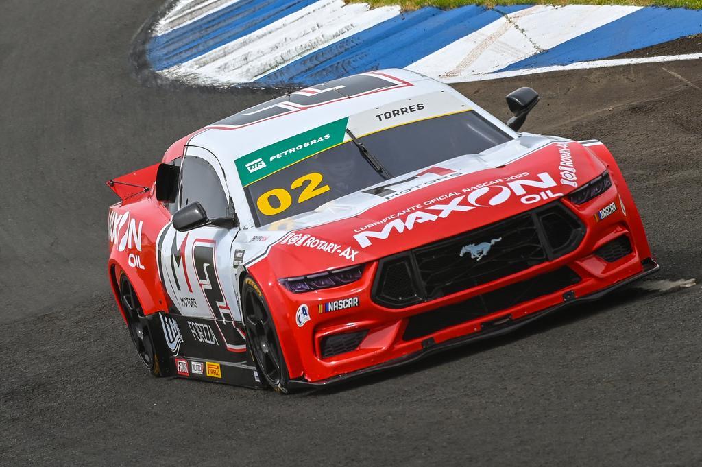 Maxon oil reforça torcida e ativações em Interlagos