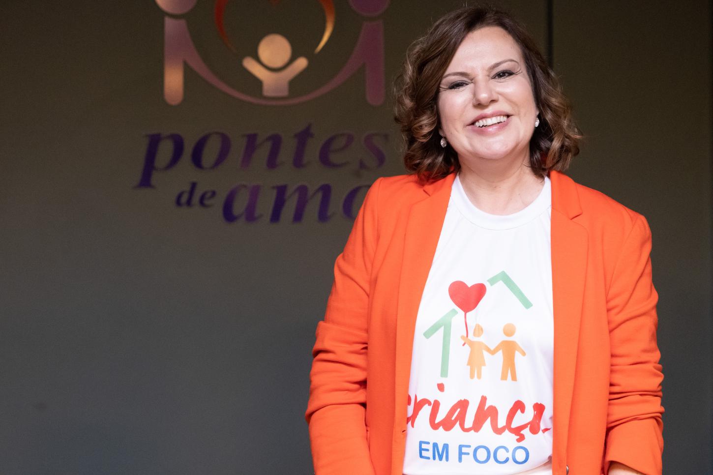 Pontes de Amor realiza curso gratuito sobre cuidado e vínculo com crianças