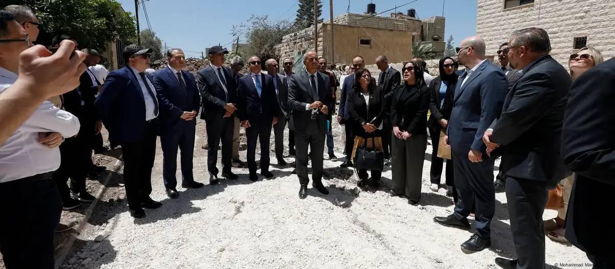 Tropas de Israel disparam contra delegação de diplomatas