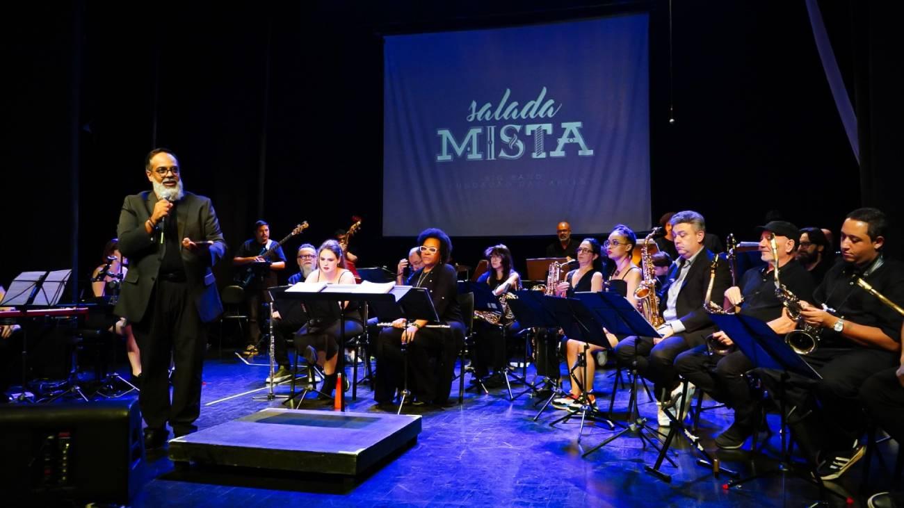 Big Band Salada Mista presta homenagem a Ivan Lins no Teatro Santos Dumont