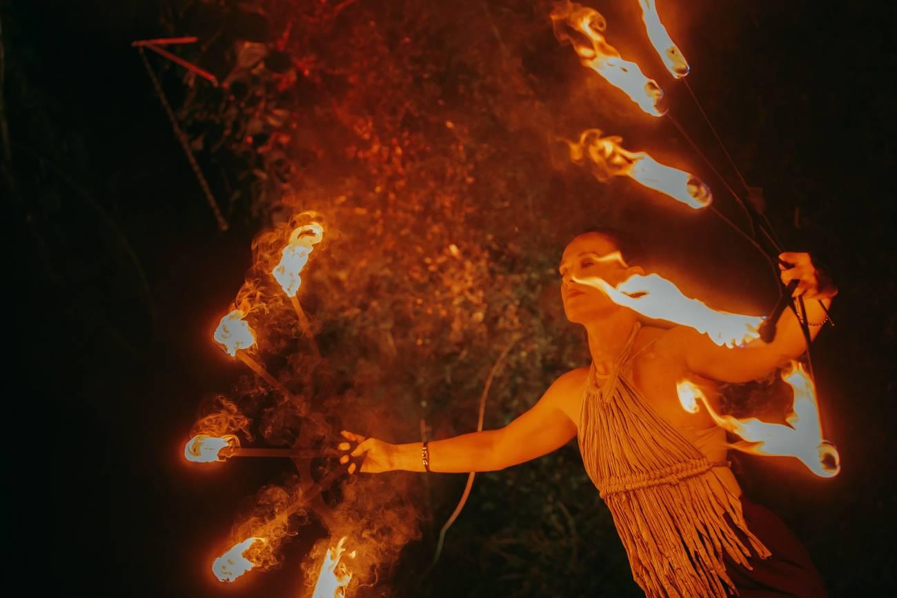 Festival multicultural LENDAA acontece neste final de semana, na paradisíaca Morretes