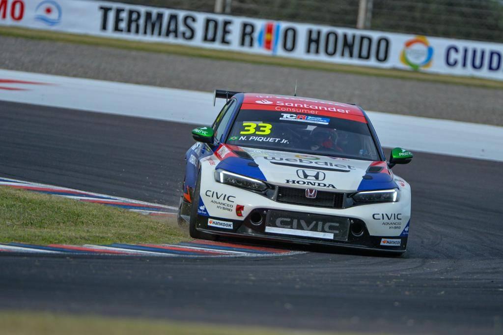 Nelsinho Piquet conquista a primeira pole do Brasil em 2025 no TCR South America