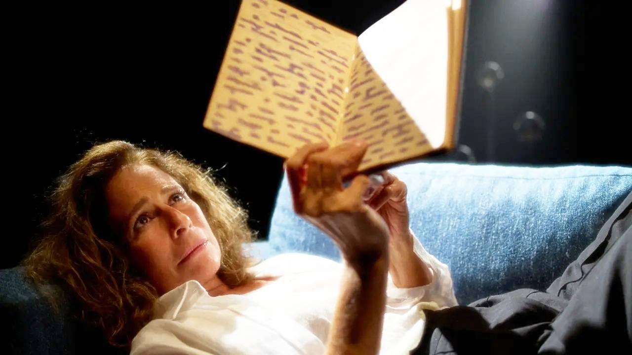 Andrea Beltrão traz Lady Tempestade a Uberlândia