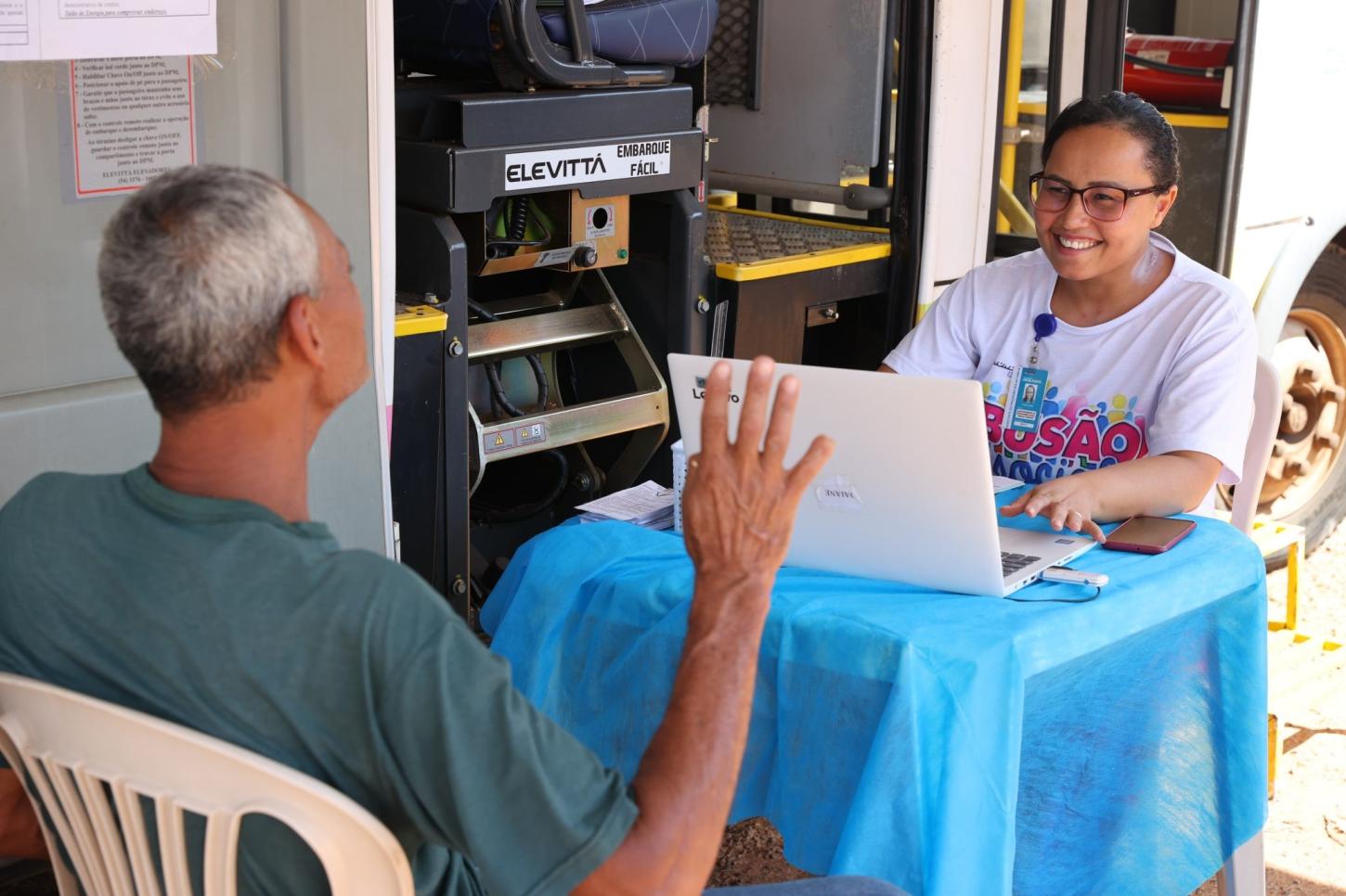 Busão Social atende os moradores do bairro Alvorada nesta semana