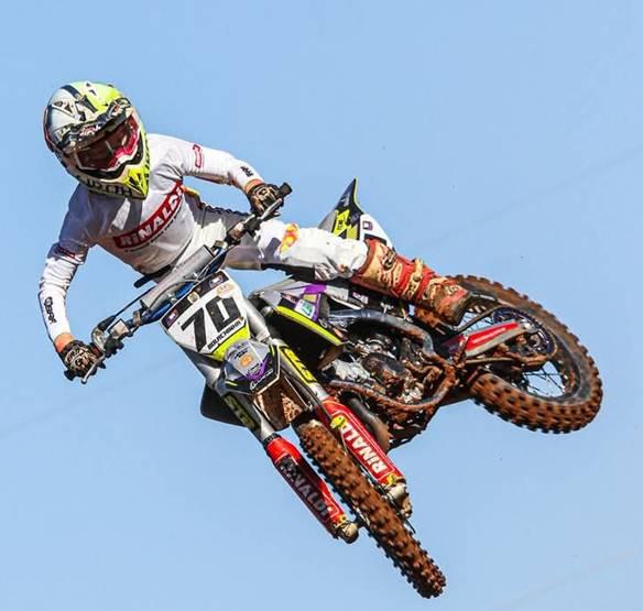 Rinaldi está pronta para a etapa inédita do Brasileiro de Motocross, em Pernambuco