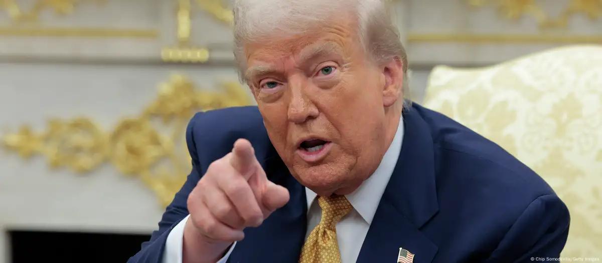 Trump assina decreto impondo tarifa de 50% sobre o Brasil